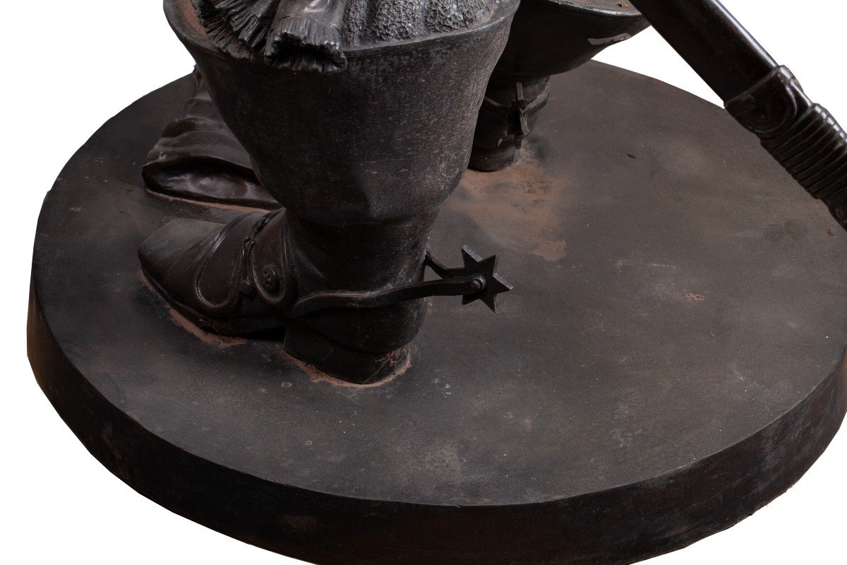 Sculpture En Bronze d'Un Mousquetaire En Pleine Croissance Humaine. Très Détaillé Et Bien Fait.-photo-5