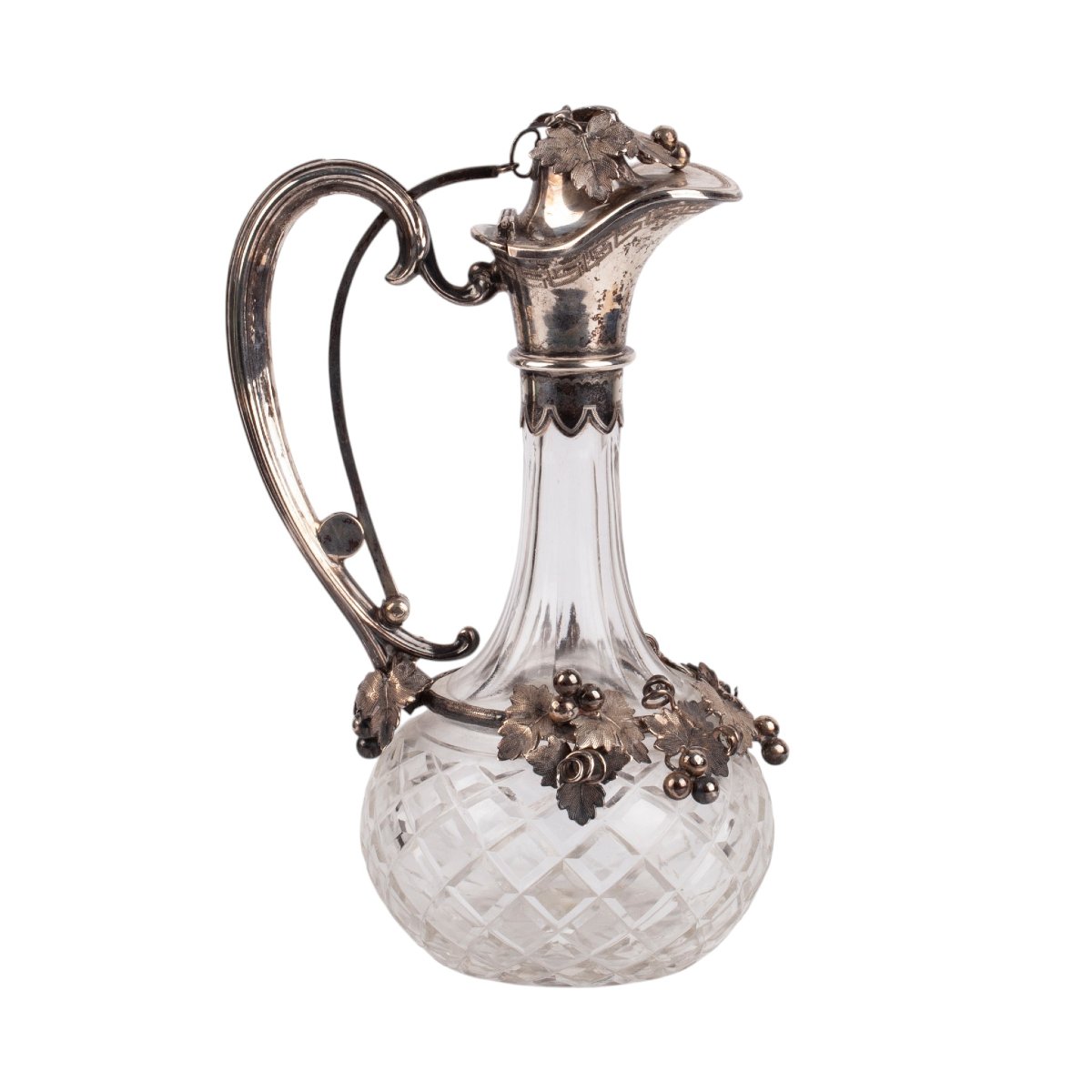 Aiguière à vin en cristal taillé avec monture en argent, Europe, XIXe siècle