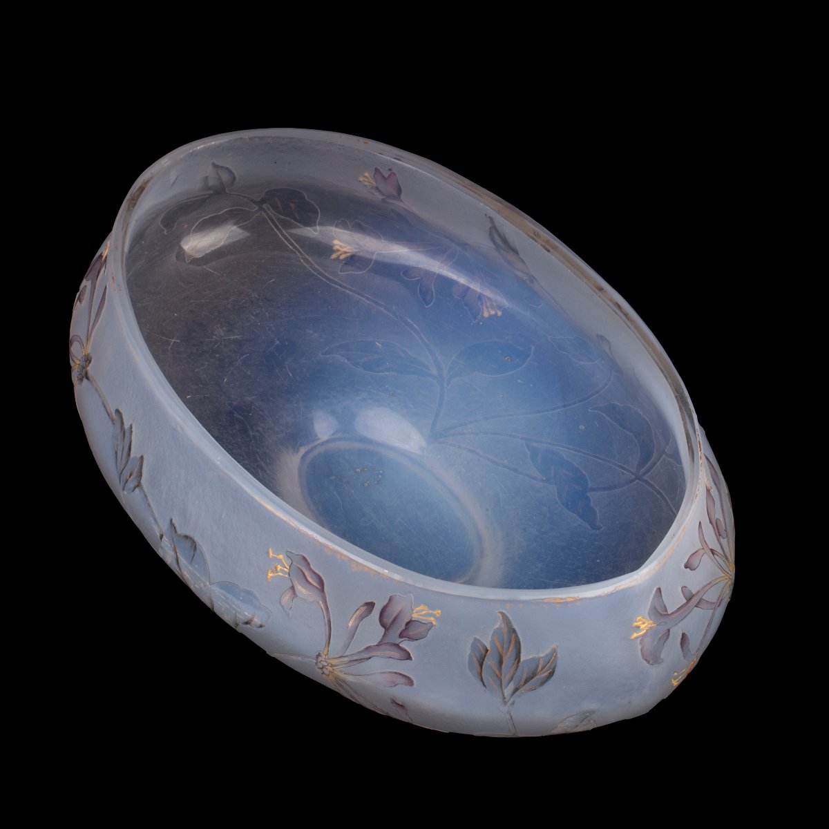 Coupe en verre opalescent Art nouveau Daum Nancy à décor de chèvrefeuille, vers 1900-photo-2