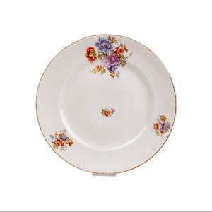 Assiette en porcelaine de la manufacture des Frères Kornilov, Saint-Pétersbourg, seconde moitié