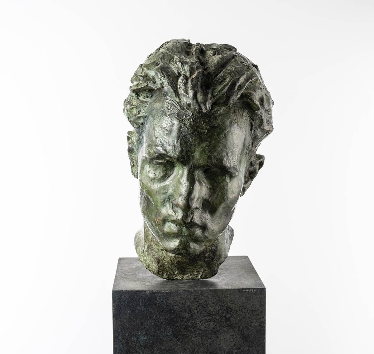 Bust Of Man, Bronze Sculpture – “ecce Homo”
