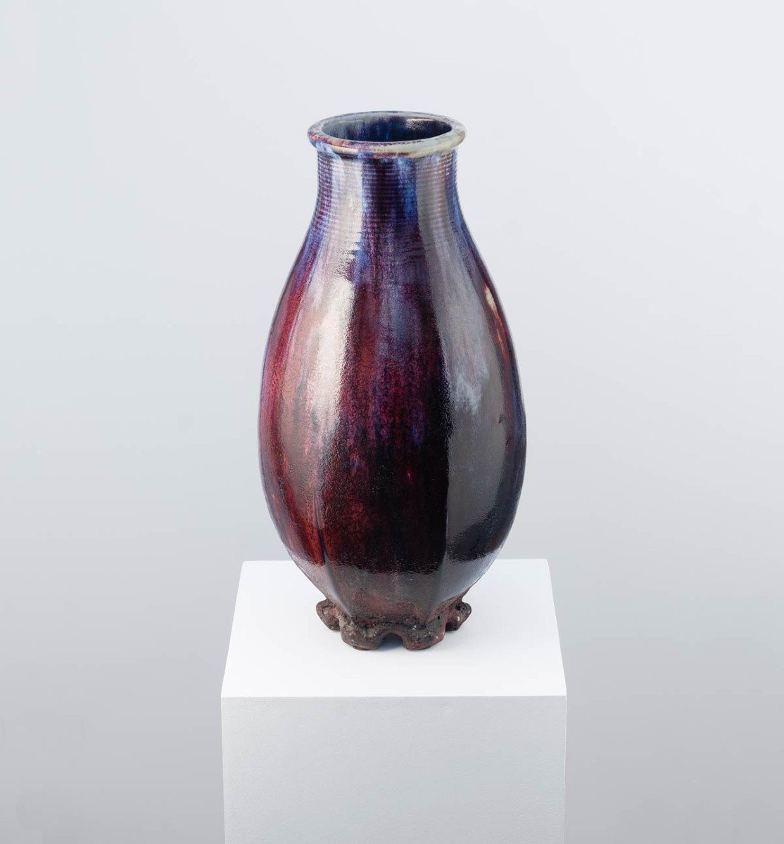 Oxblood Ovoid Vase In Porcelain Stoneware – Frédéric Kiefer -photo-5
