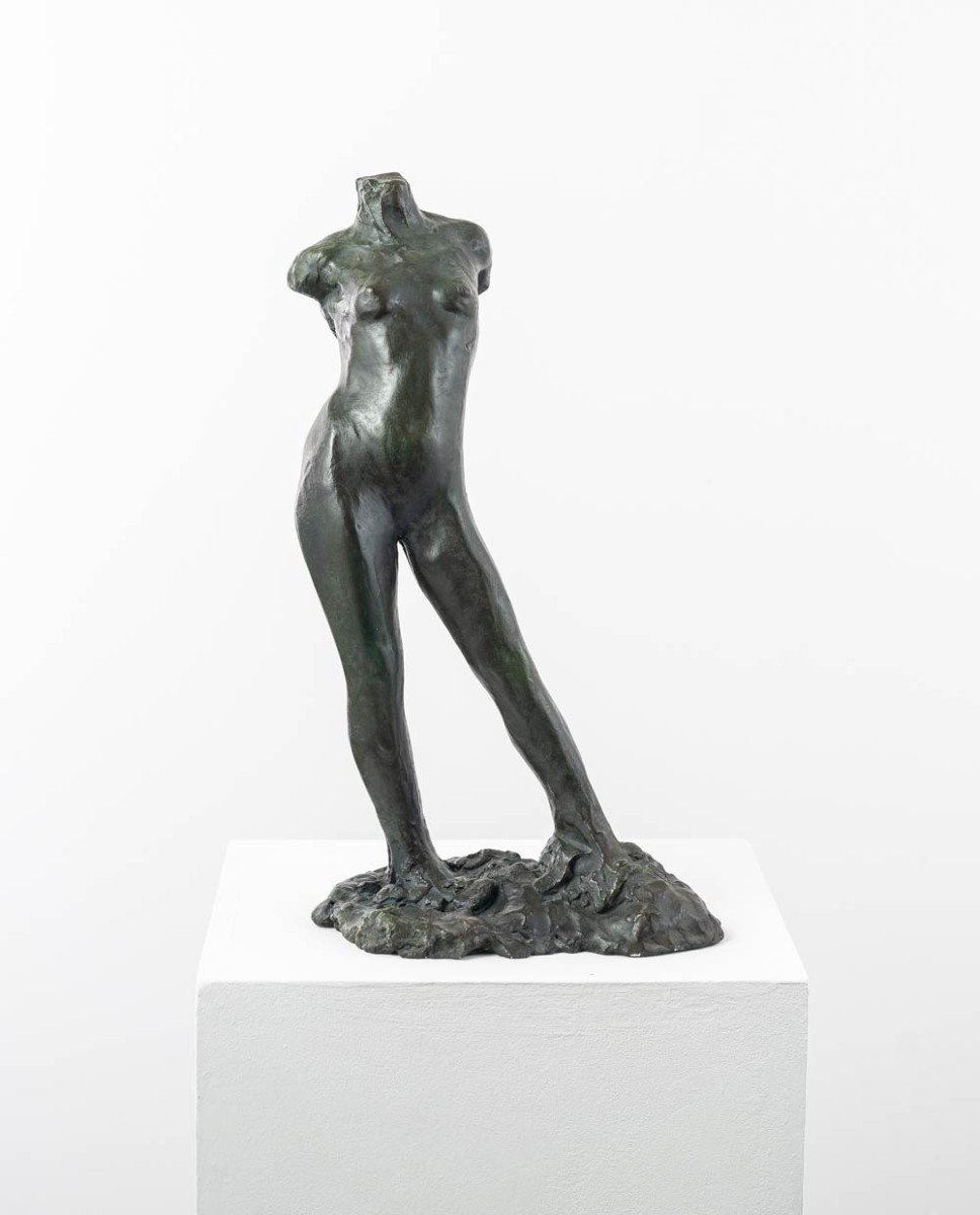 Female Nude, Bronze Sculpture – “balance” 