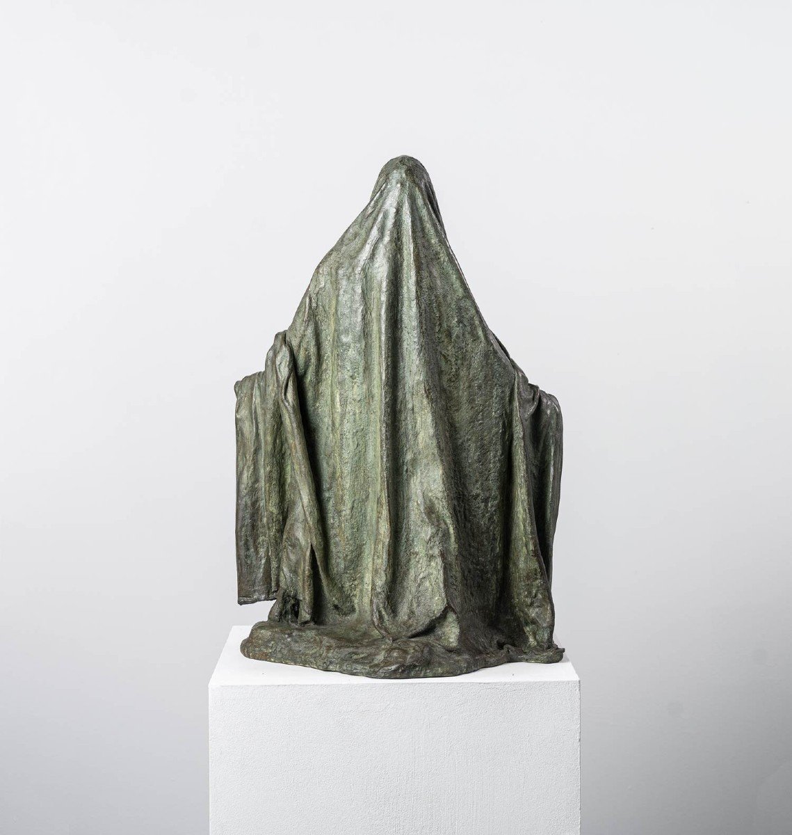 Bronze Sculpture Inspired By Dante's Divine Comedy – “veiled Shadow Ii” -photo-4