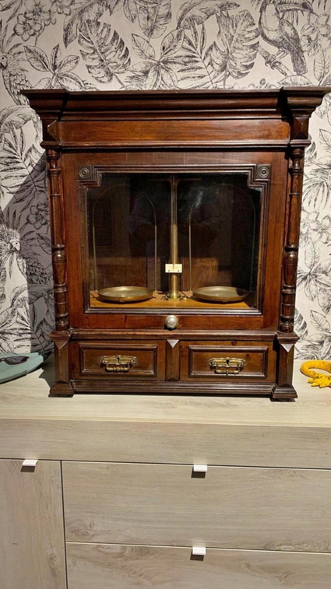 19th Century Pharmacy Scales.-photo-5