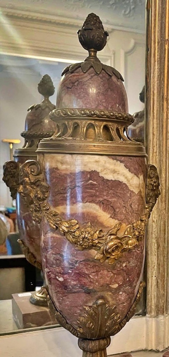 Pair Of Covered Gilt Bronze Incense Burner Vases, 19th Century France-photo-3