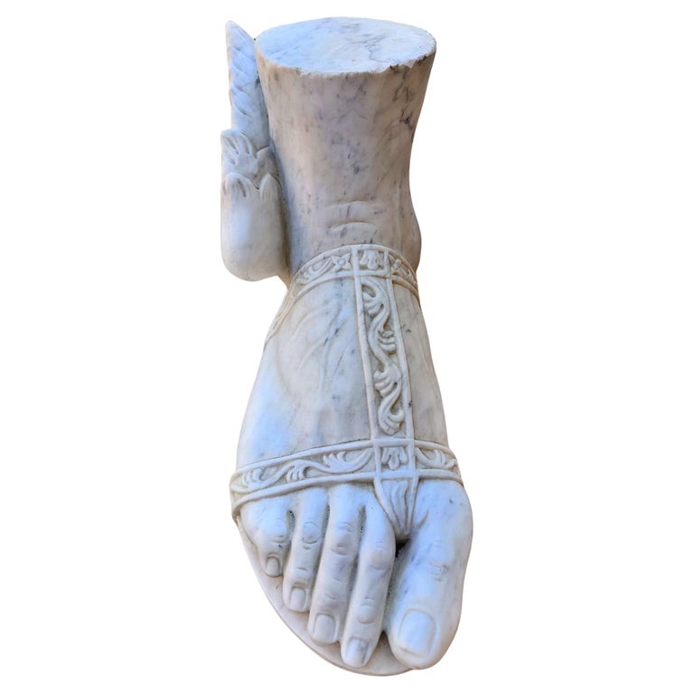 Chef-d'œuvre des Pieds de « Mercure » ​​du XIXe siècle en marbre de Carrara-photo-4