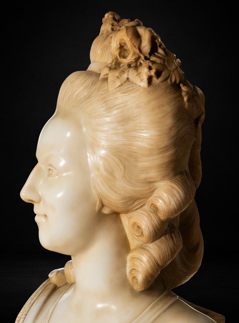  Bust Of Marie Antoinette. Late 18th Century, Carrara Marble-photo-3