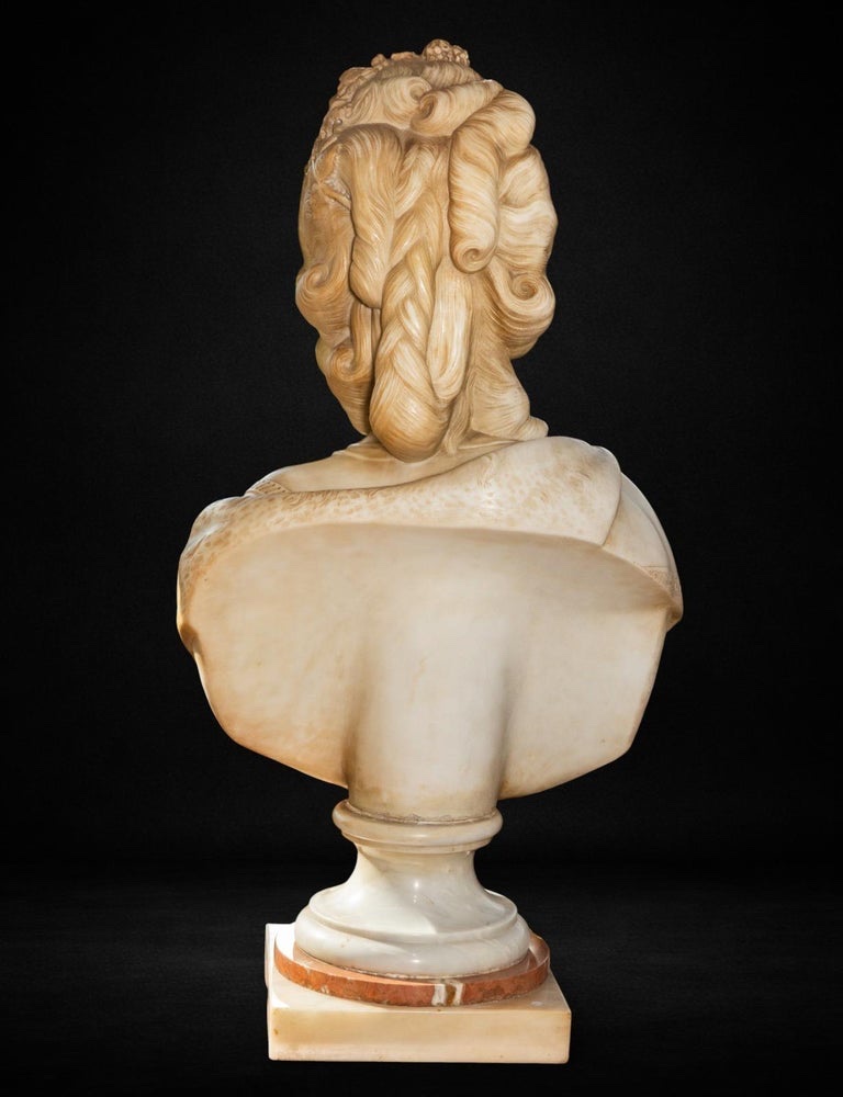  Bust Of Marie Antoinette. Late 18th Century, Carrara Marble-photo-4