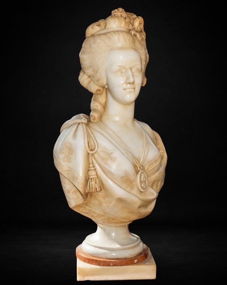  Bust Of Marie Antoinette. Late 18th Century, Carrara Marble-photo-3