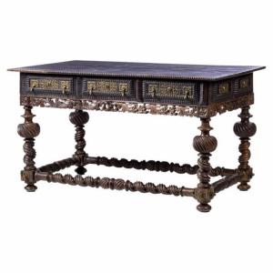 18th Century Portuguese Bufete Table In Rosewood