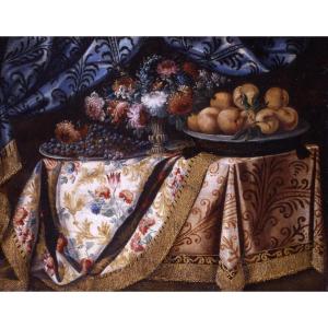 Antonio Gianlisi, XVIIe siècle « Nature morte à l'assiette de pêches, fleurs et draperies »