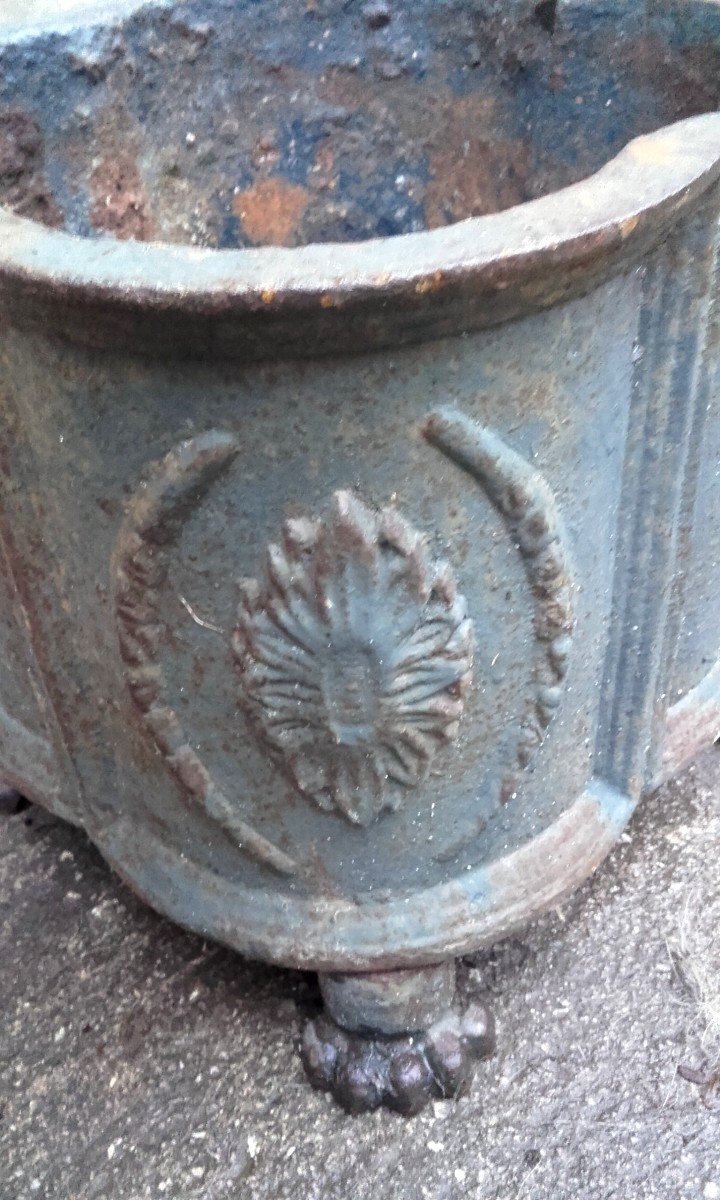 Ancien Duo De Jardinières Quadrilobé En Fonte De Fer-photo-2