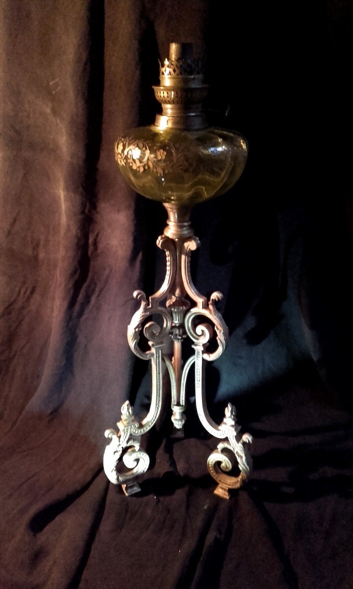 Large Bronze And Gold Oil Lamp -photo-1