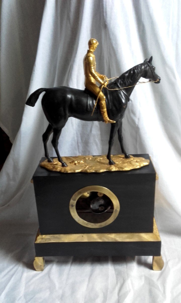 Beautiful Charles X Jockey On His Horse Clock In Gilt Bronze And Black Patina 59 Cm-photo-5