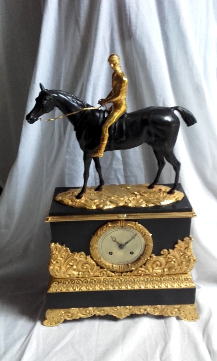 Beautiful Charles X Jockey On His Horse Clock In Gilt Bronze And Black Patina 59 Cm-photo-7