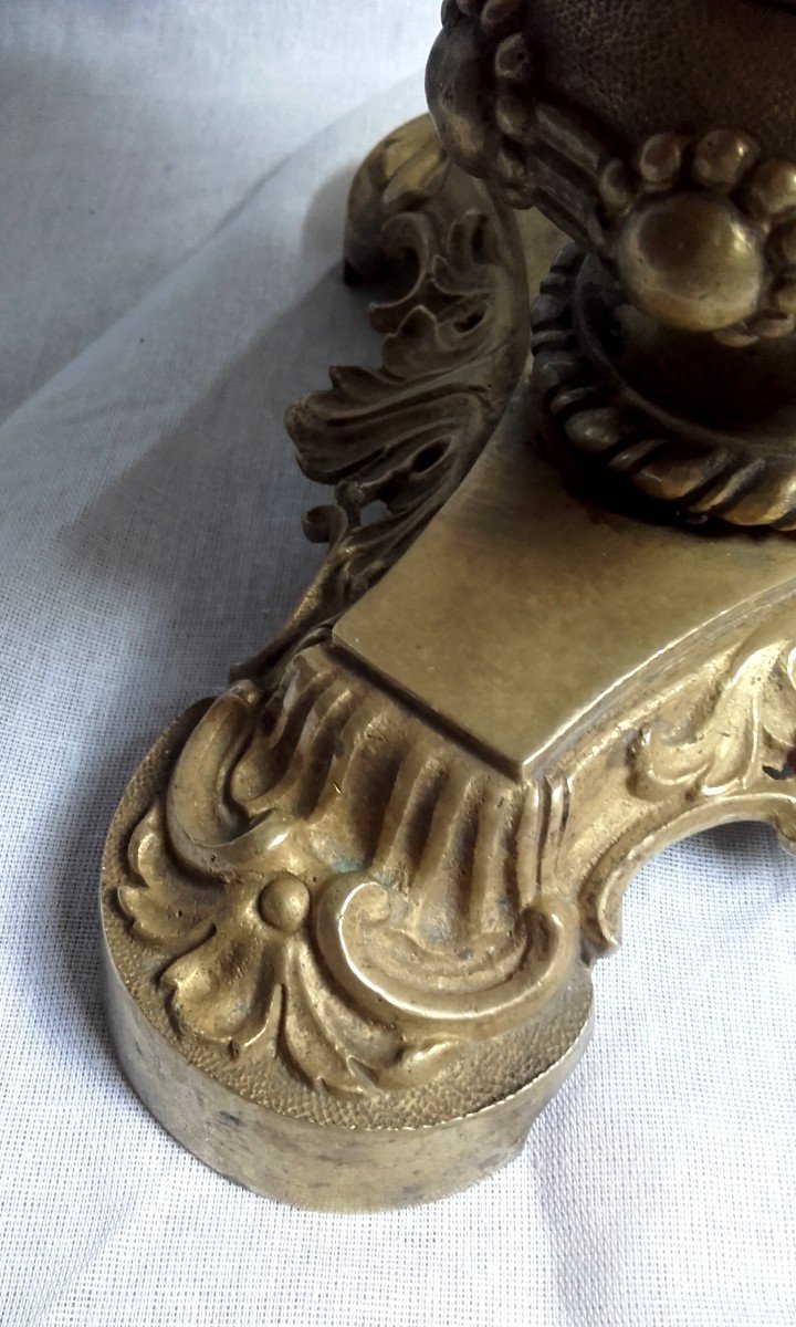 Pair Of Bronze Support -photo-4