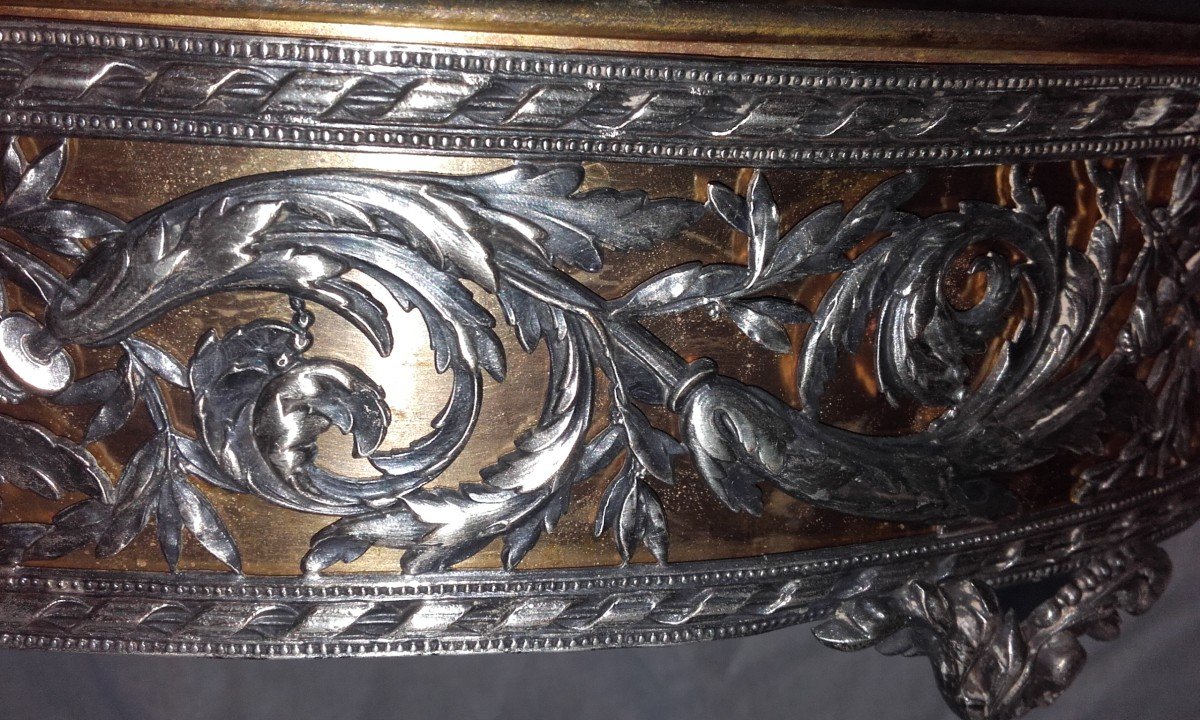 Silver Metal Lion Heads Centerpiece Planter-photo-5