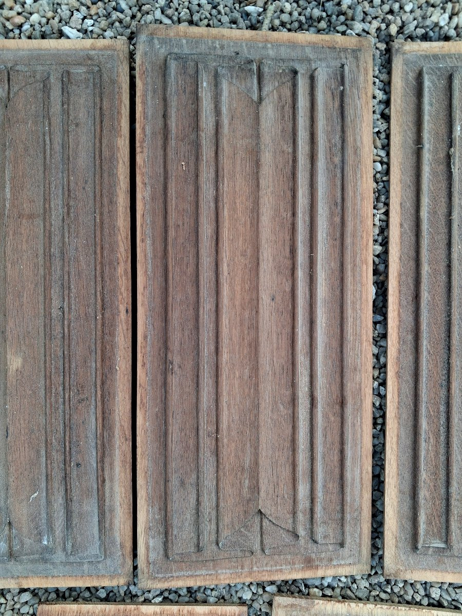 Extensive Set Of 78 Oak Napkin Fold Panels-photo-2