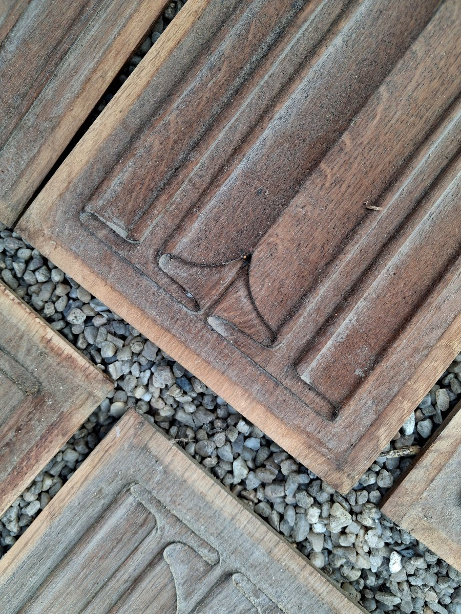 Extensive Set Of 78 Oak Napkin Fold Panels-photo-3