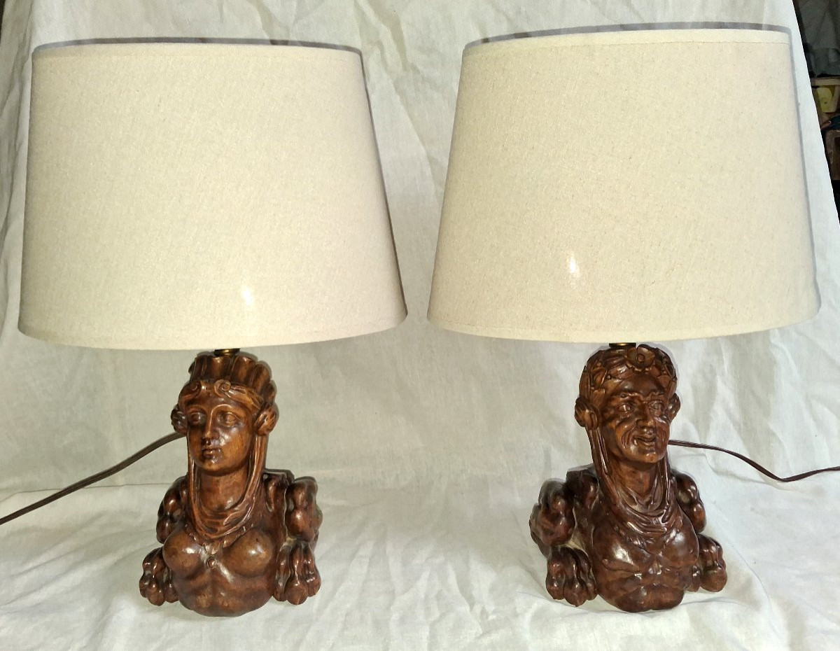 Pair Of Renaissance Carved Wooden Lamps-photo-2