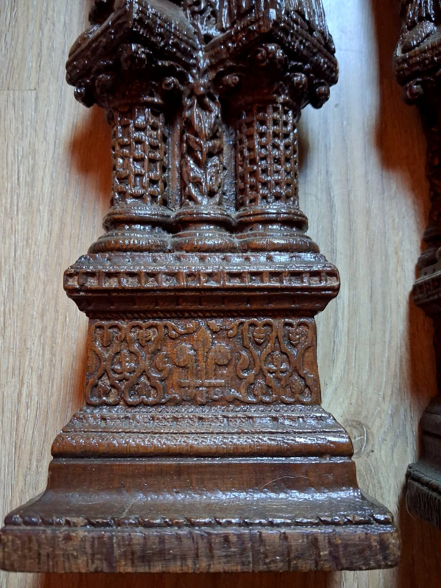 Paire de bois sculpté gothique du XIX-photo-2