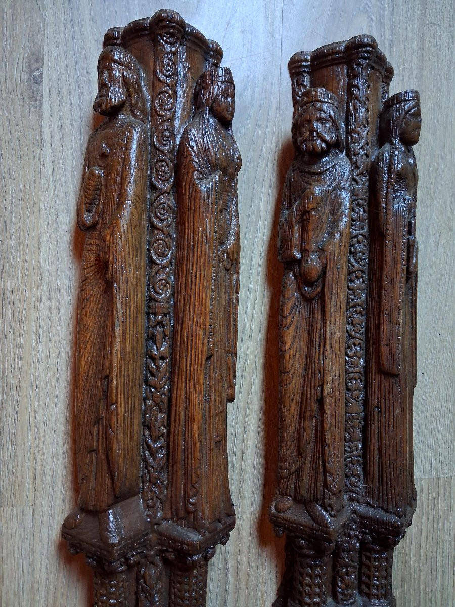 Paire de bois sculpté gothique du XIX-photo-8