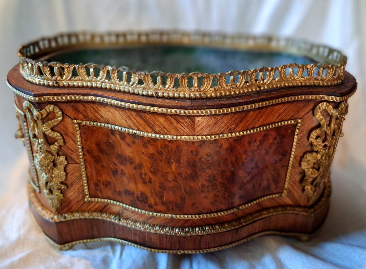 Bronze And Wood Planter, Curved On All Sides-photo-2