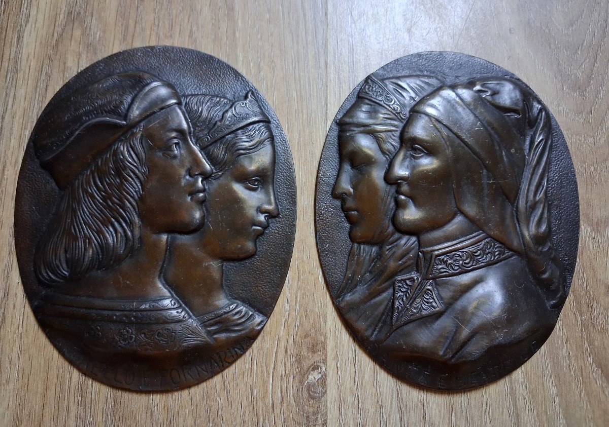 Grand Tour Paire de Médaillons de profil de Raffaello et Dante  Firenze