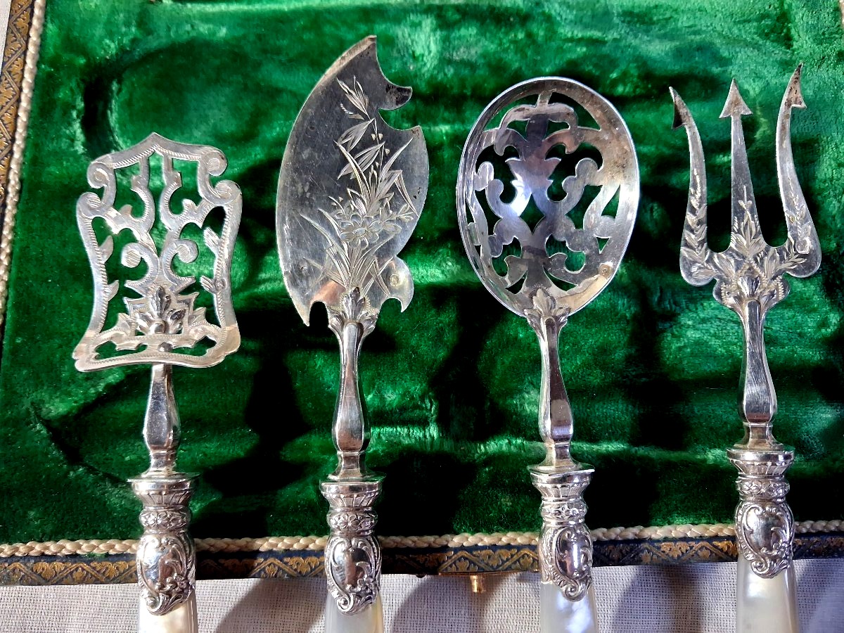 Solid Silver And Mother-of-pearl Dessert Set-photo-2