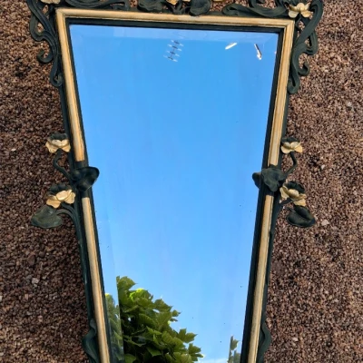 Premiere-Image-1764350