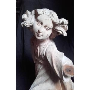 Un ange au sourire bois sculpté du XVII  48 cm