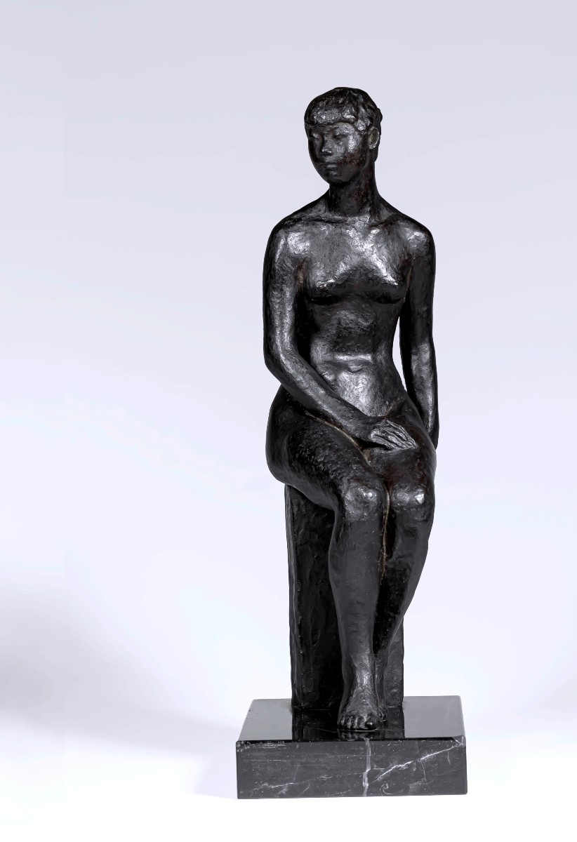 Bronze japonais de Hiroyuki WATANABE 渡辺弘行 – Femme nue assise-photo-4