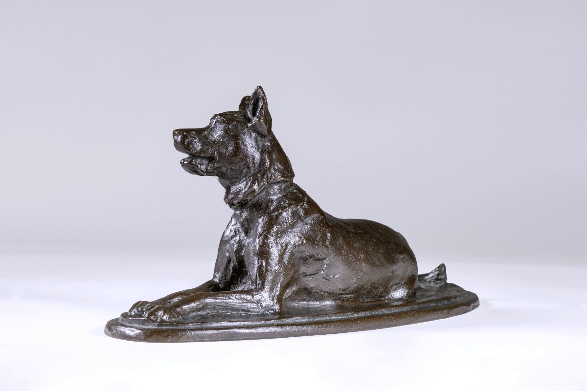 Bronze japonais d’Ikeda YÛHACHI  -  Chien couché-photo-4