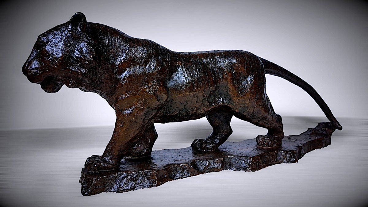 Japanese Bronze By Nakano Shirô (中野四郎): Walking Tiger