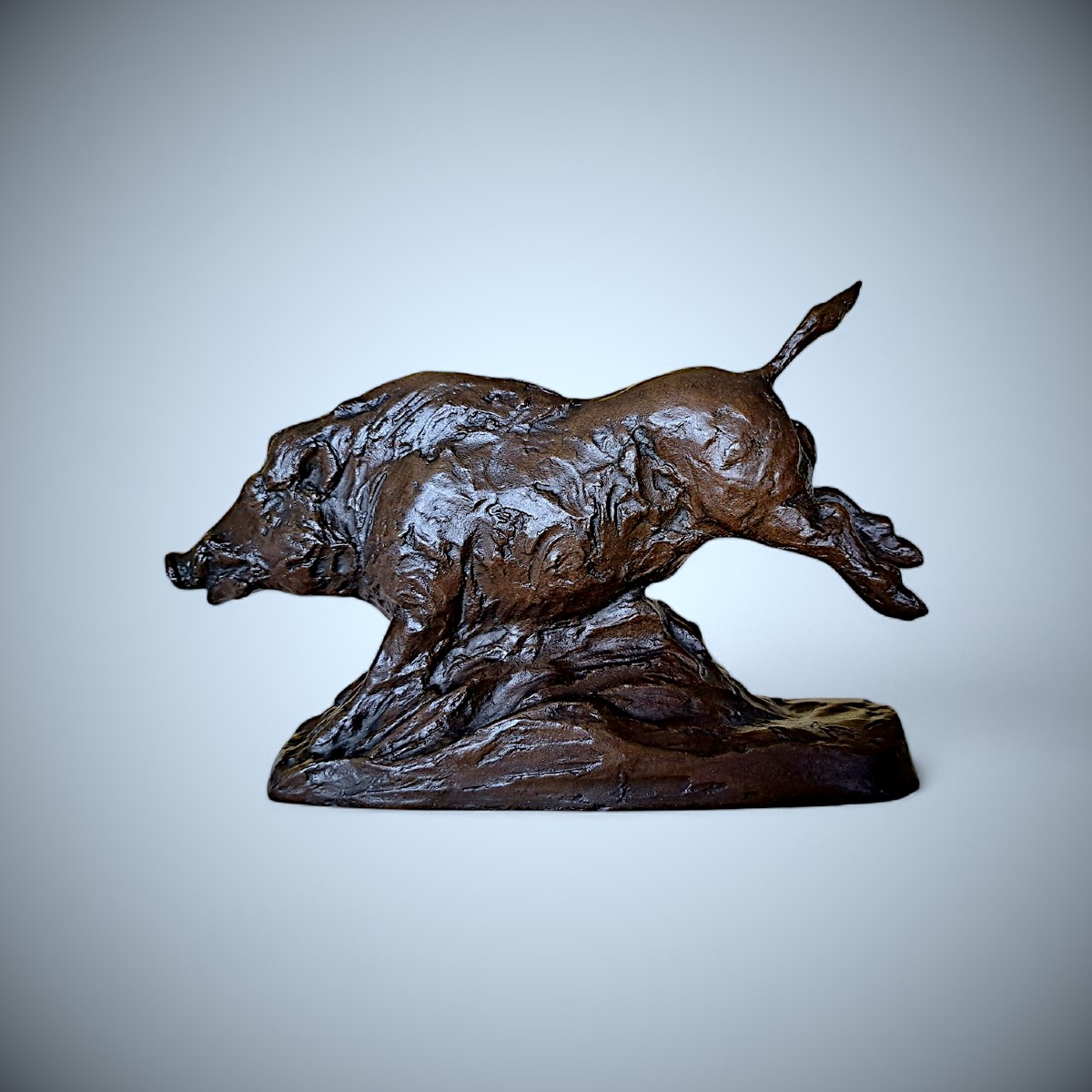 Japanese Bronze Sculpture By Ikeda Yûhachi - Boar-photo-2