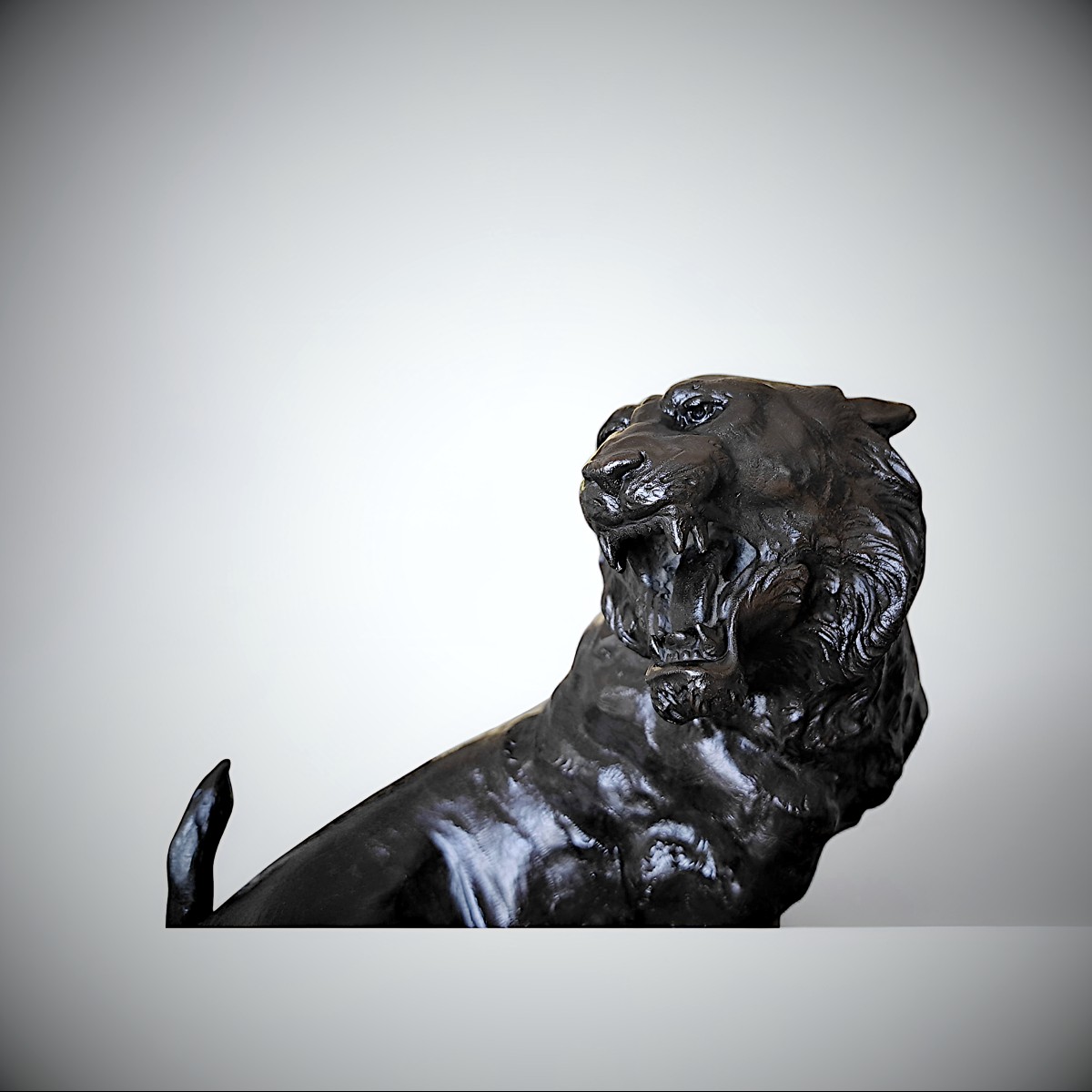 Japanese Bronze By Kaniya Kuniharu: Seated Tiger-photo-4