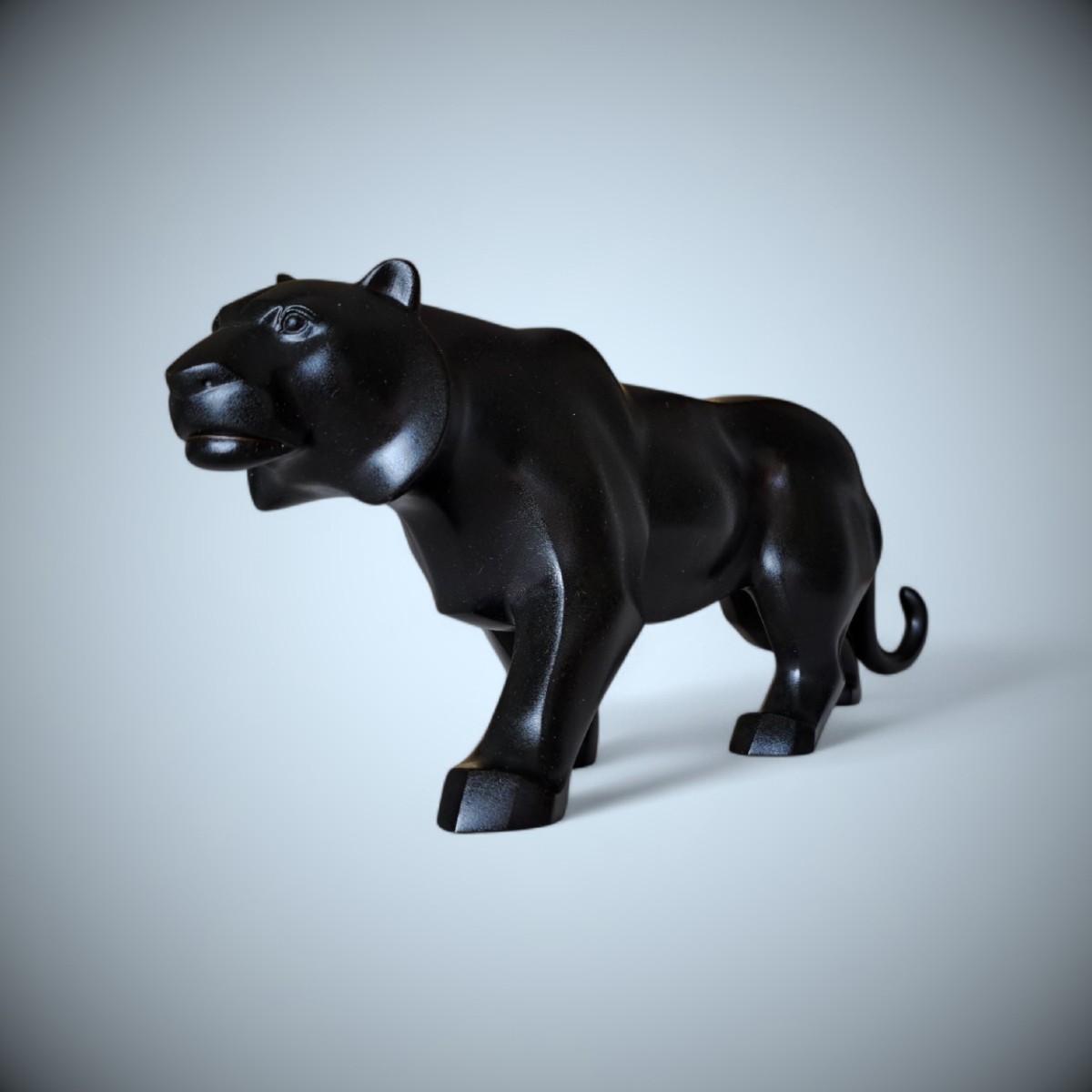 Japanese Bronze By Kabuki Hideaki (shumei): Tiger-photo-3