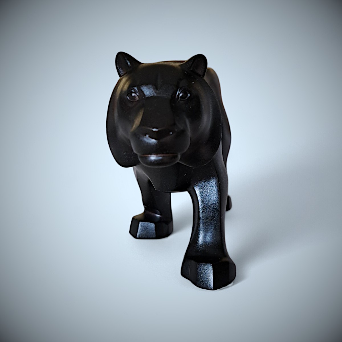 Japanese Bronze By Kabuki Hideaki (shumei): Tiger-photo-4