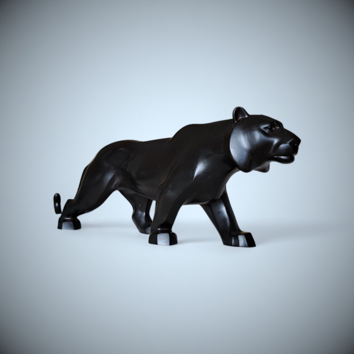 Japanese Bronze By Kabuki Hideaki (shumei): Tiger-photo-1