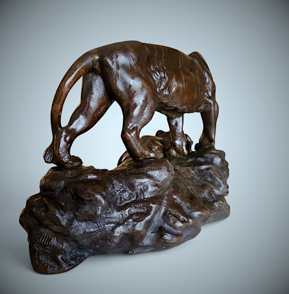 Japanese Bronze Genryusai Seiya - Tiger And Cub By A Rocky Stream-photo-4