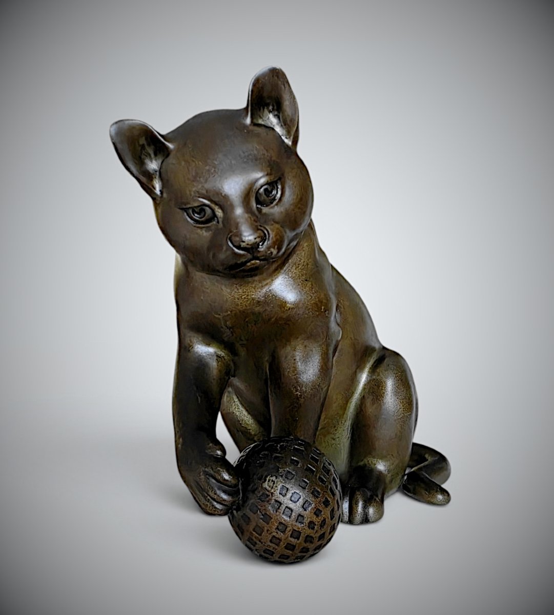 Japanese Bronze By Onoda Harumasa - Cat With A Temari Ball
