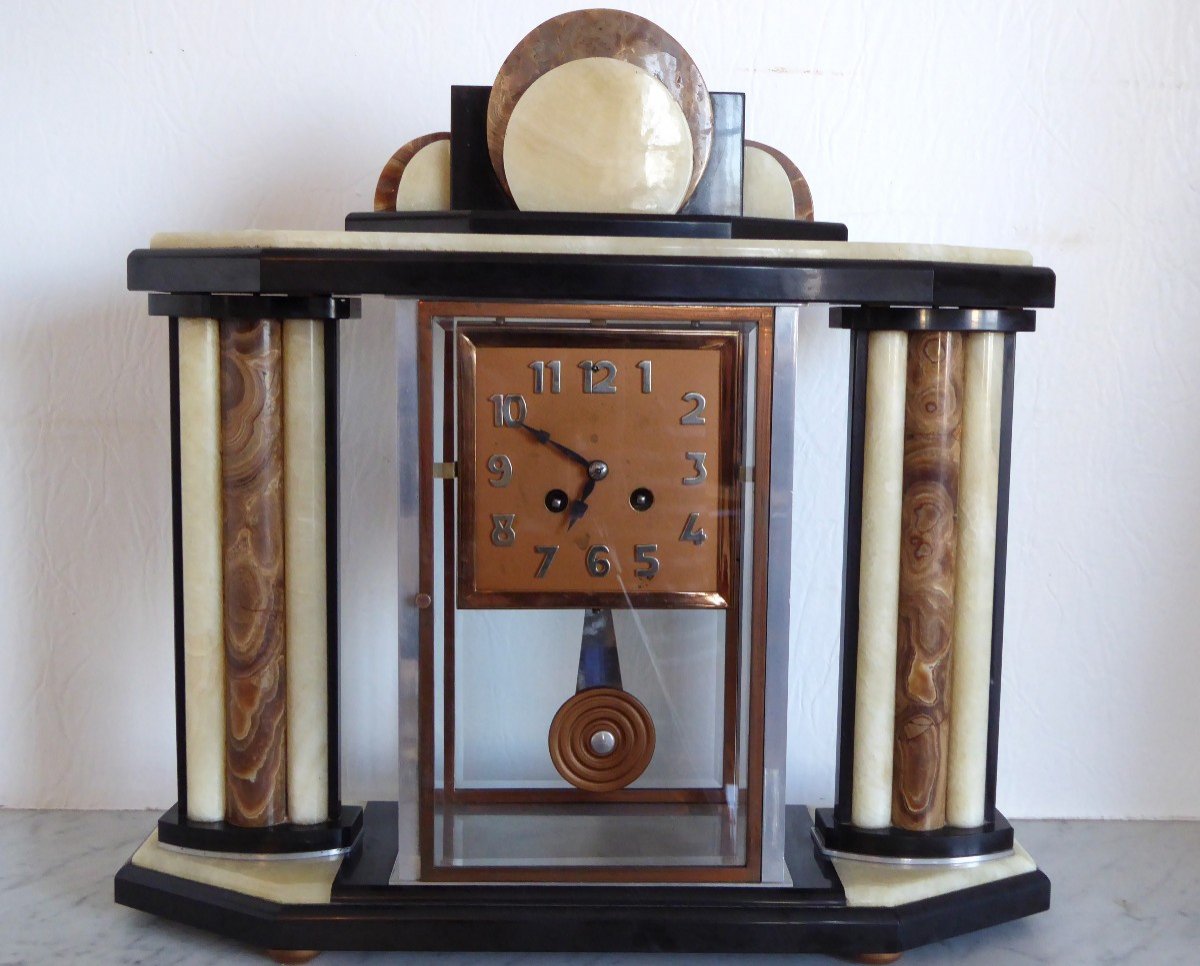 Art Deco Period Clock In Marble And Onyx.-photo-2