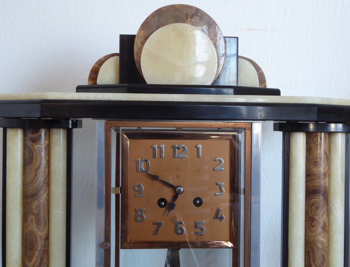 Art Deco Period Clock In Marble And Onyx.-photo-1