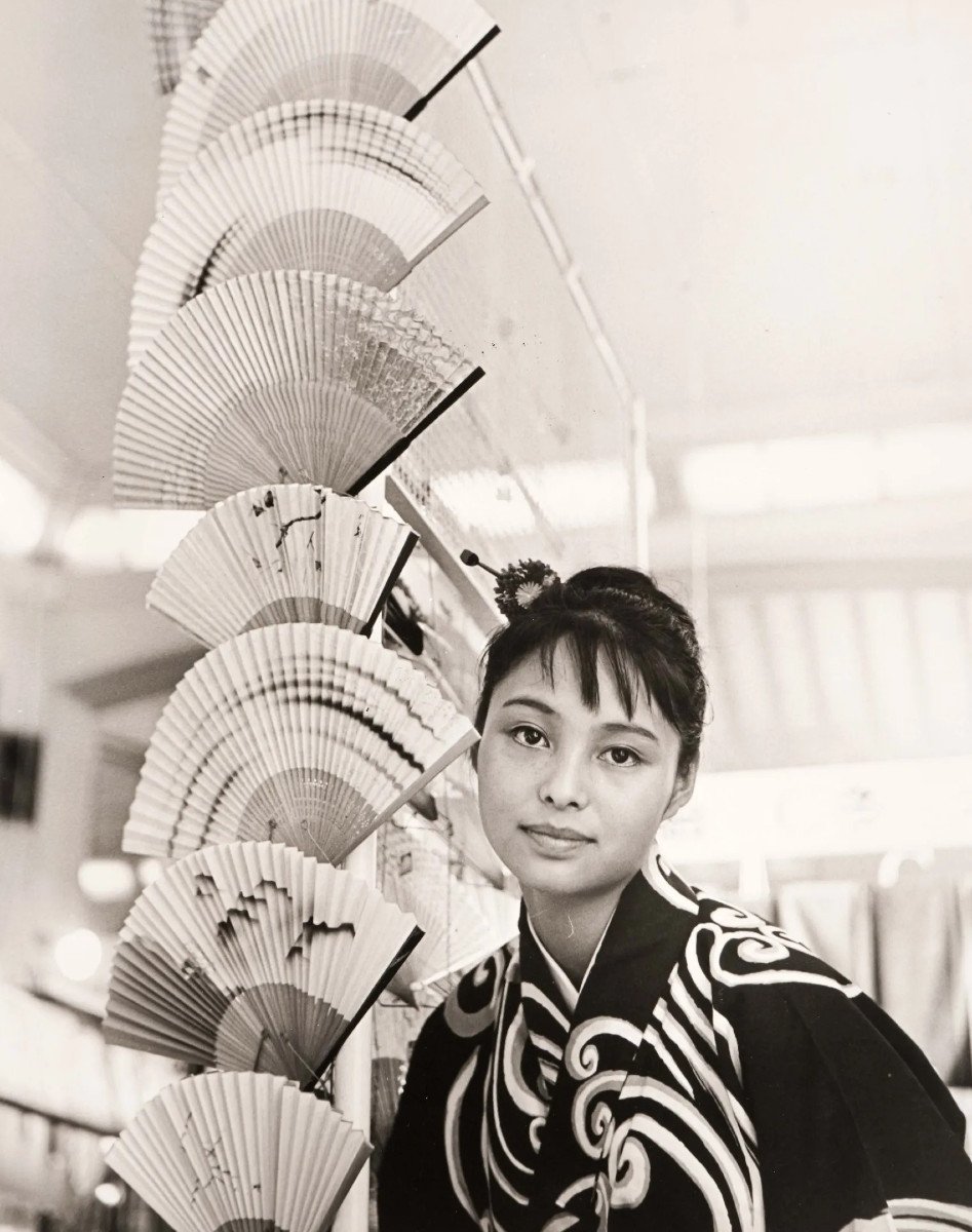 Mirella Ricciardi  Young Asian With Fans. Original Photographic Print 1970