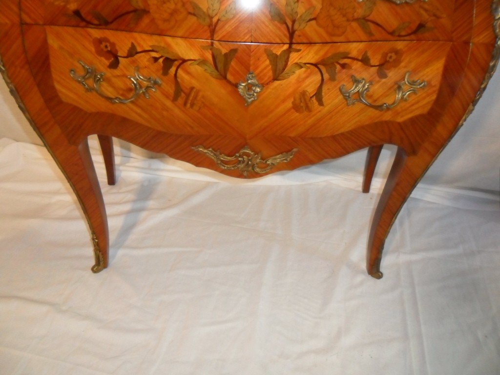 Small Louis XV Style Inlaid Jumping Commode-photo-1