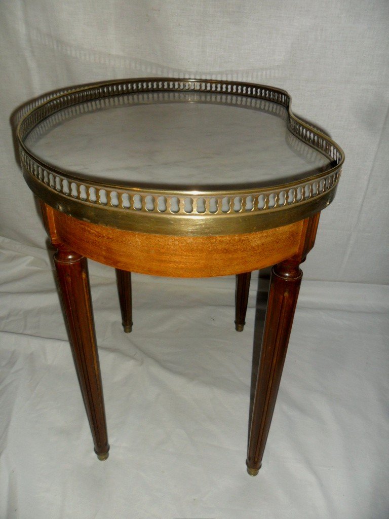 Small Louis XVI Style Kidney Table-photo-1