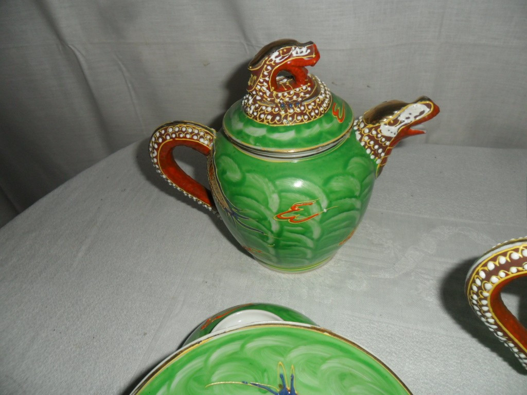 Service à Thé et à Dessert Porcelaine du Japon -photo-1