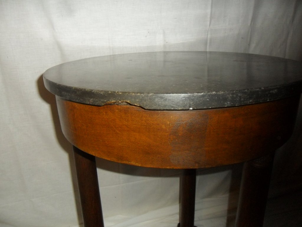 Empire-style Mahogany Side Table -photo-4