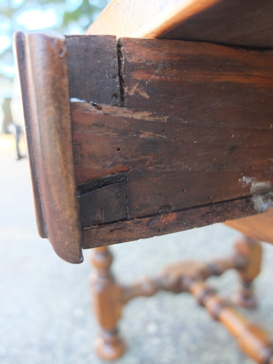 Table bureau Louis XIV en noyer-photo-1
